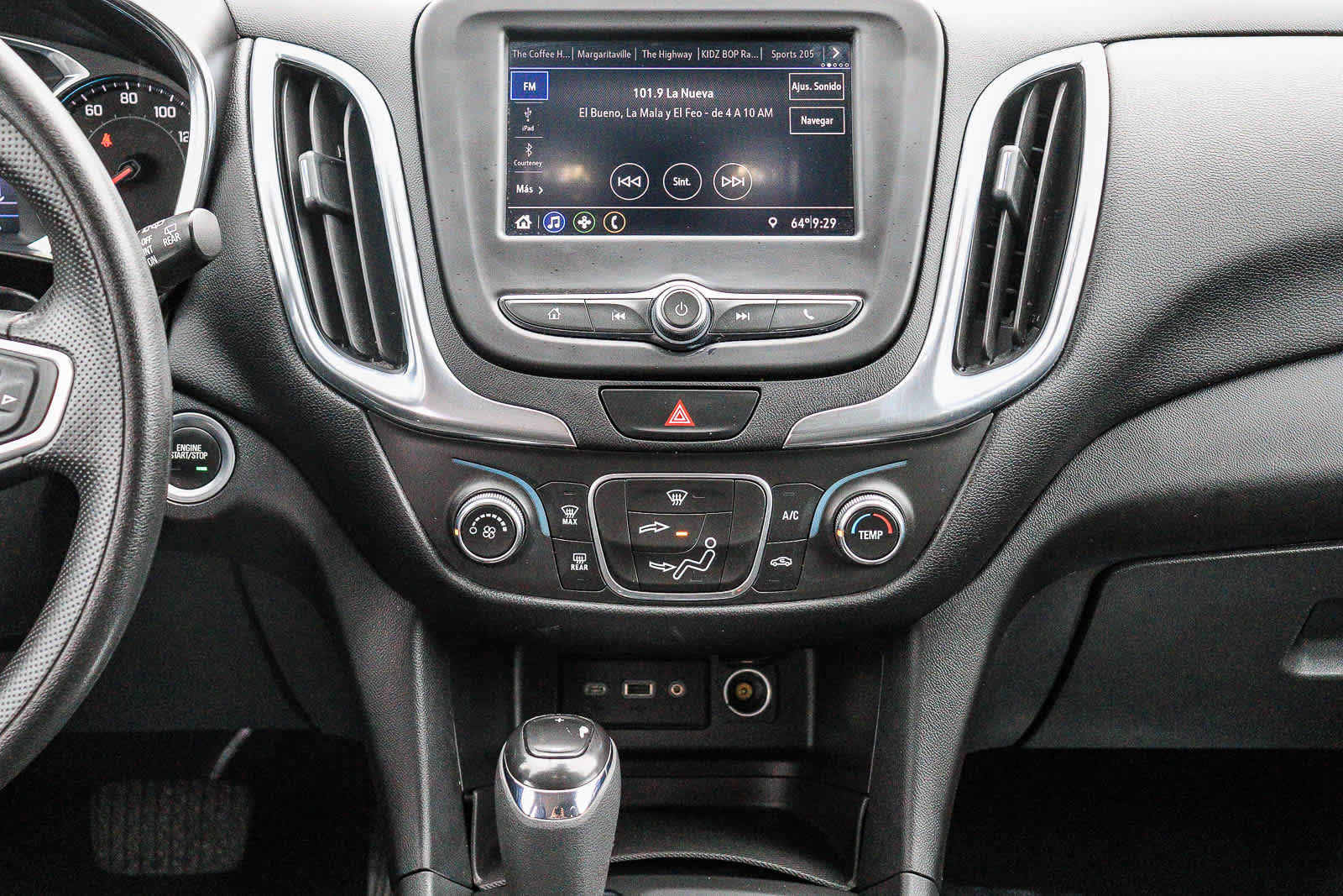 Used 2020 Chevrolet Equinox LT FWD image 13