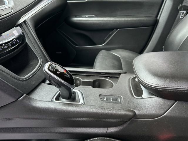 Used 2019 Cadillac XT5 Premium Luxury image 31