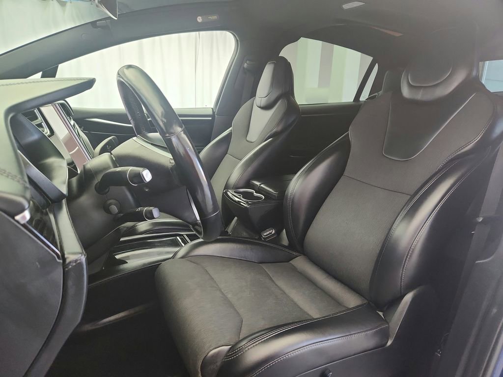 Used 2017 Tesla Model X 100D AWD/4WD image 11