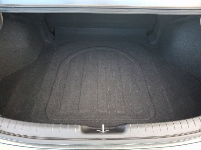 Used 2024 Hyundai Elantra Blue image 28