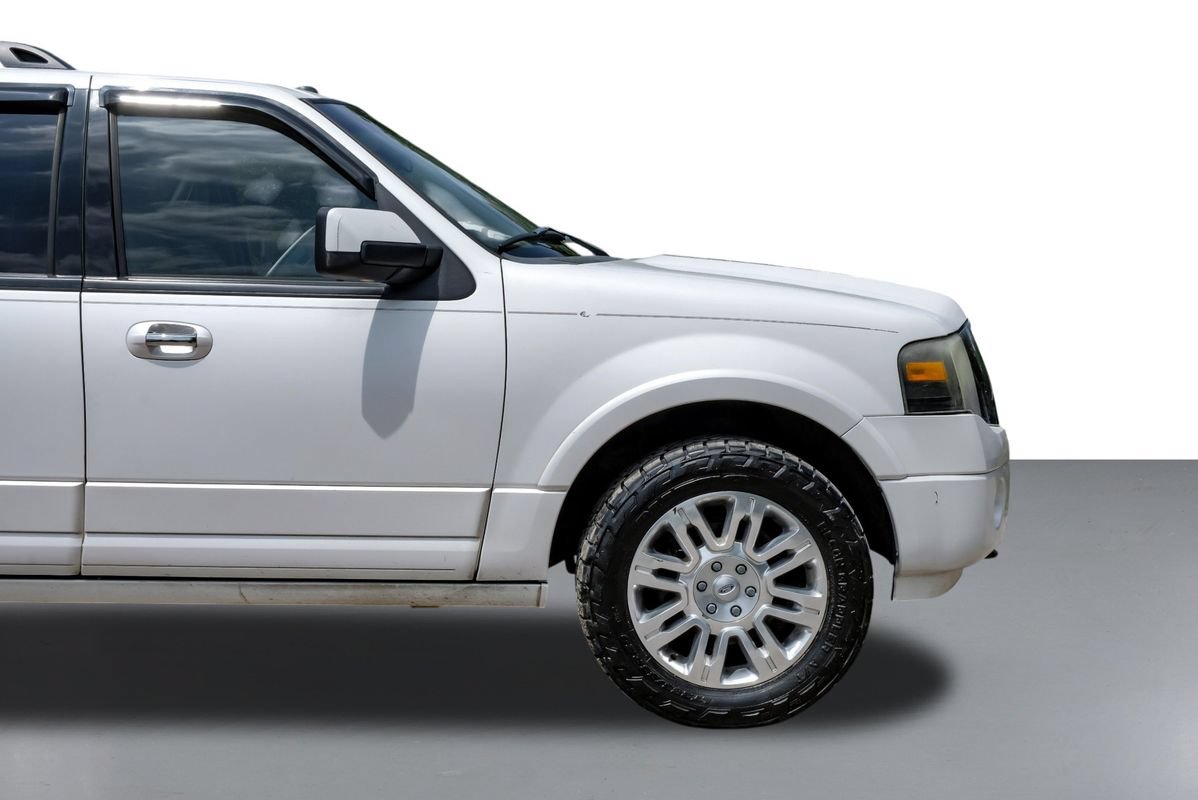 Used 2014 Ford Expedition EL Limited w/ Equipment Group 301A AWD/4WD image 7