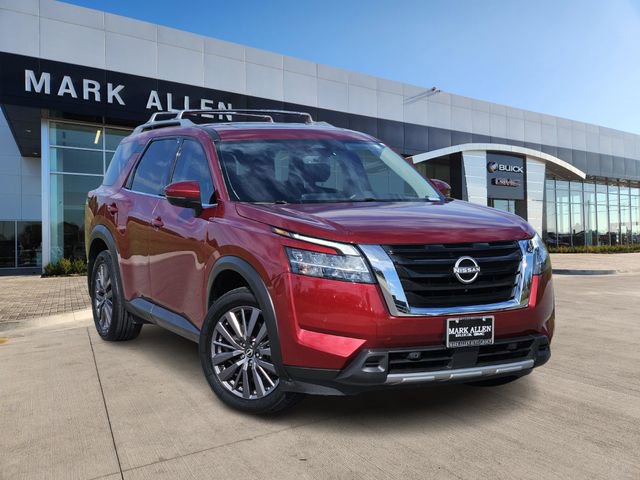Used 2023 Nissan Pathfinder SL w/ SL Premium Package