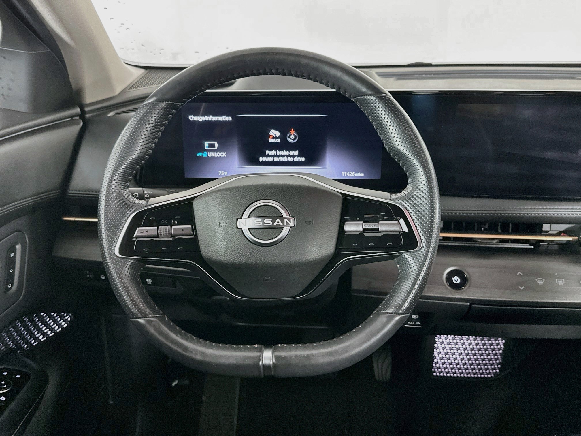 Used 2024 Nissan Ariya FWD image 18