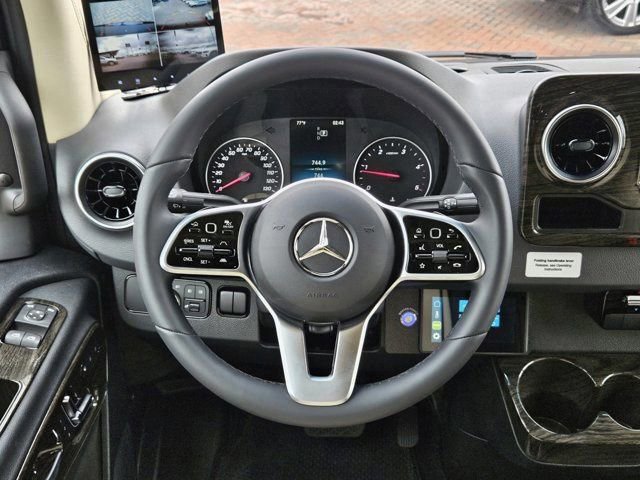 New 2024 Mercedes-Benz Sprinter 3500 image 19