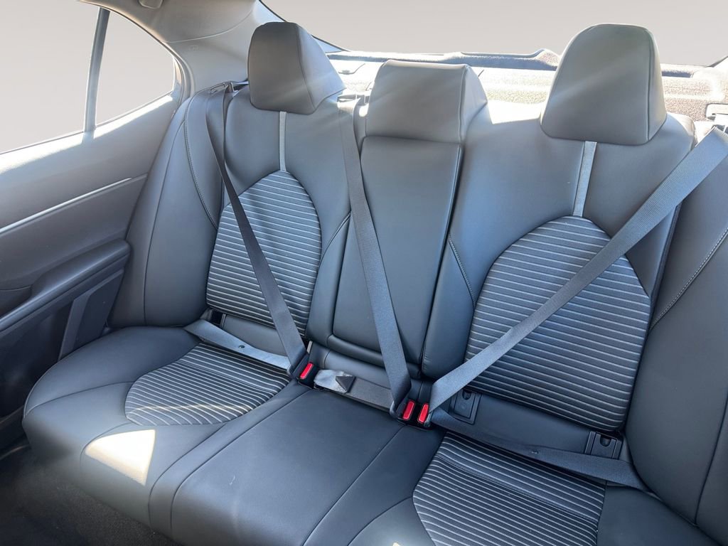 Used 2024 Toyota Camry SE FWD image 13