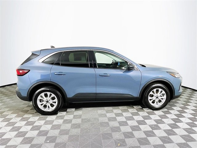Used 2023 Ford Escape Active image 9