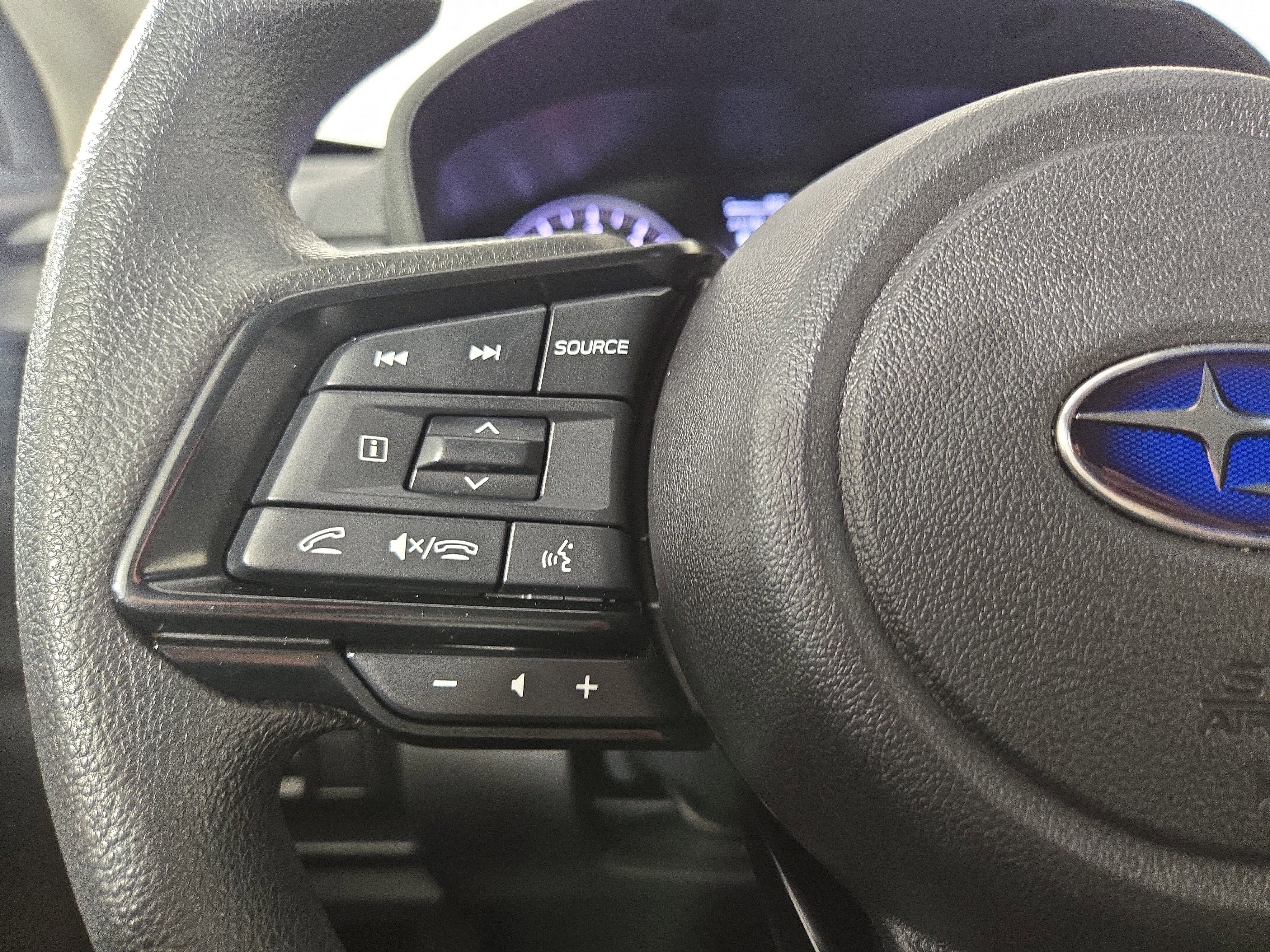 Used 2024 Subaru Crosstrek 2.0i Premium image 15