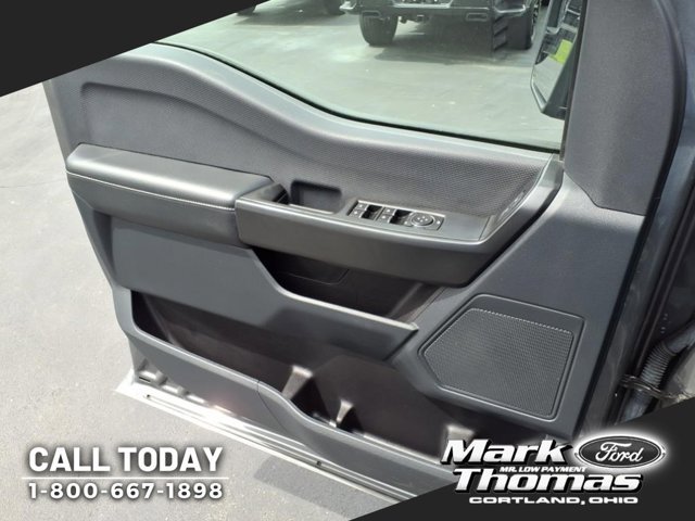 Used 2022 Ford F150 Lariat w/ Trailer Tow Package image 11