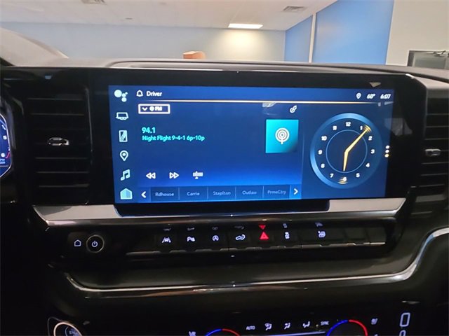 Used 2025 Chevrolet Silverado 1500 High Country w/ High Country Premium Package image 16