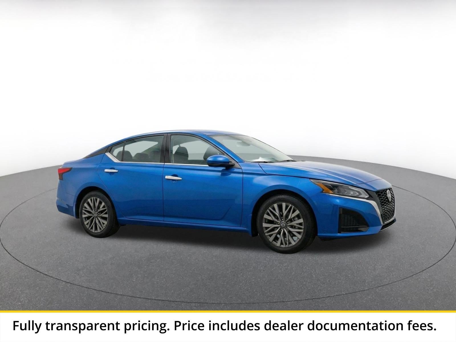 Used 2025 Nissan Altima 2.5 SV