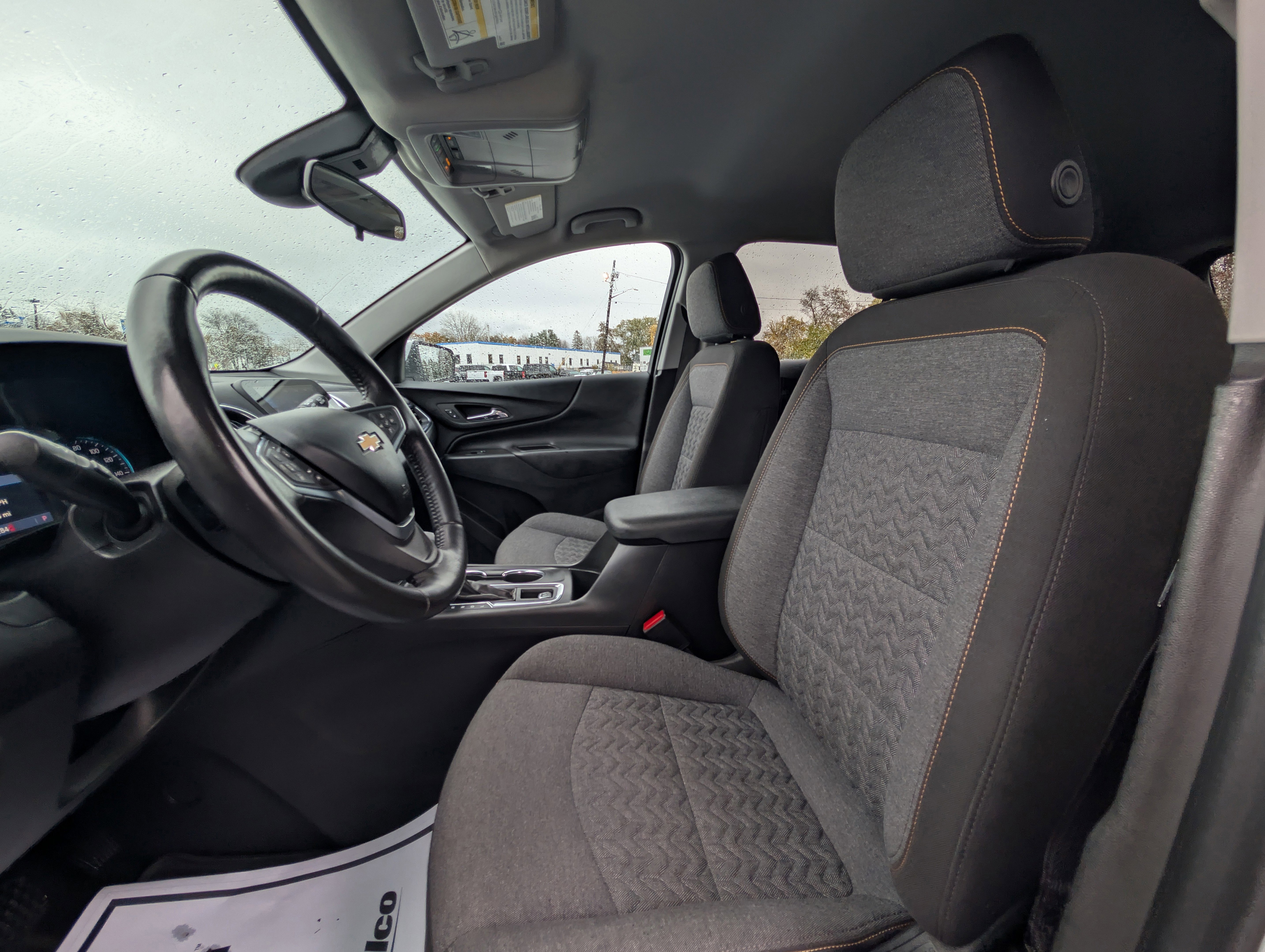 Used 2022 Chevrolet Equinox LT image 29