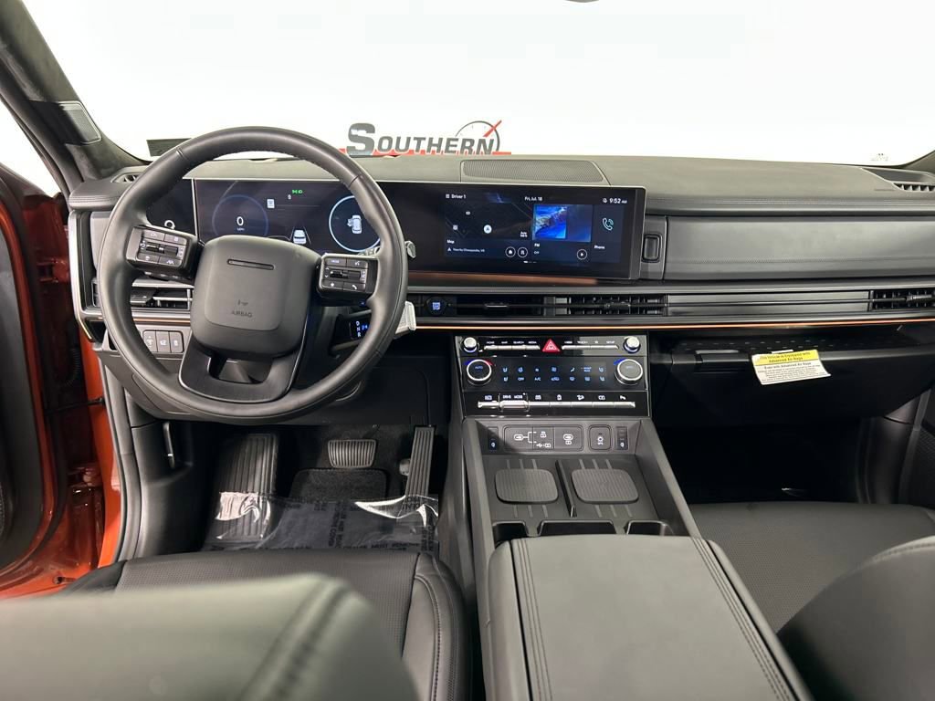 Used 2025 Hyundai Santa Fe Calligraphy image 34