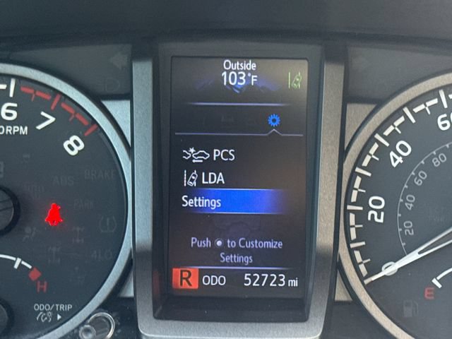 Used 2020 Toyota Tacoma TRD Sport w/ Technology Package RWD image 30