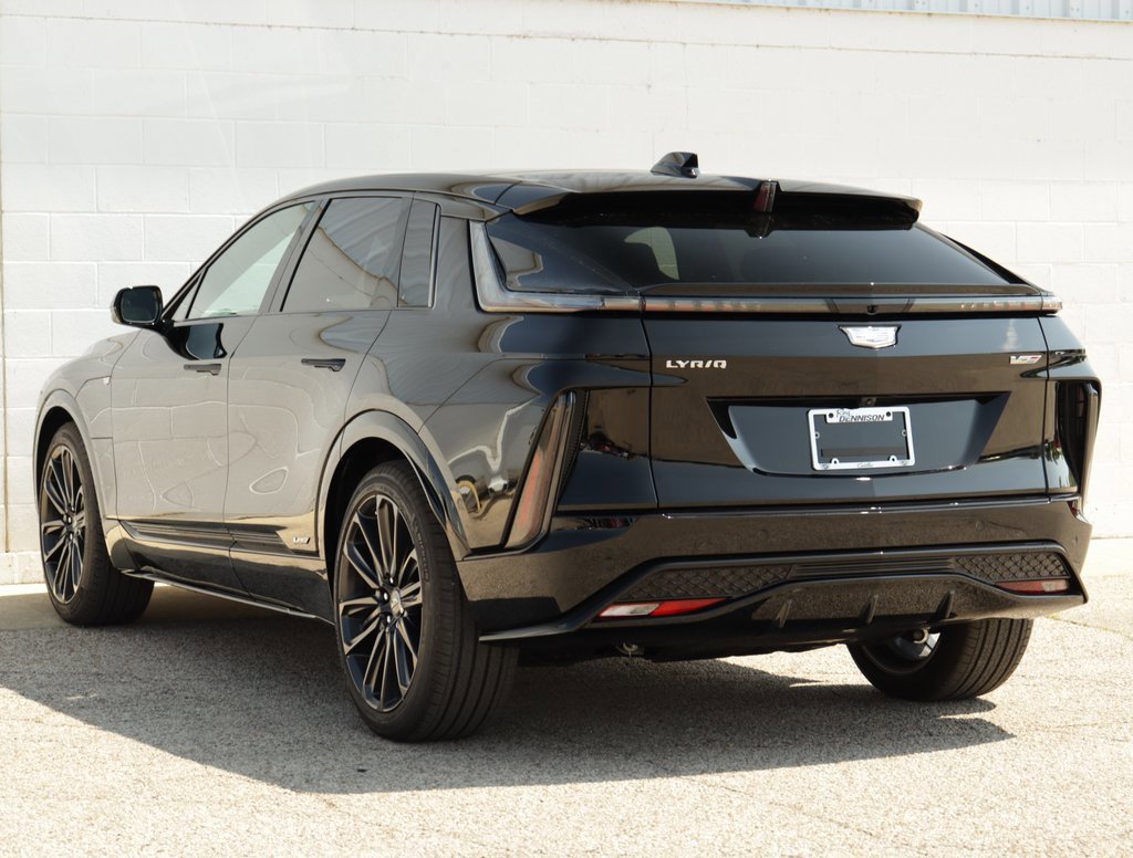 New 2026 Cadillac Lyriq V image 5