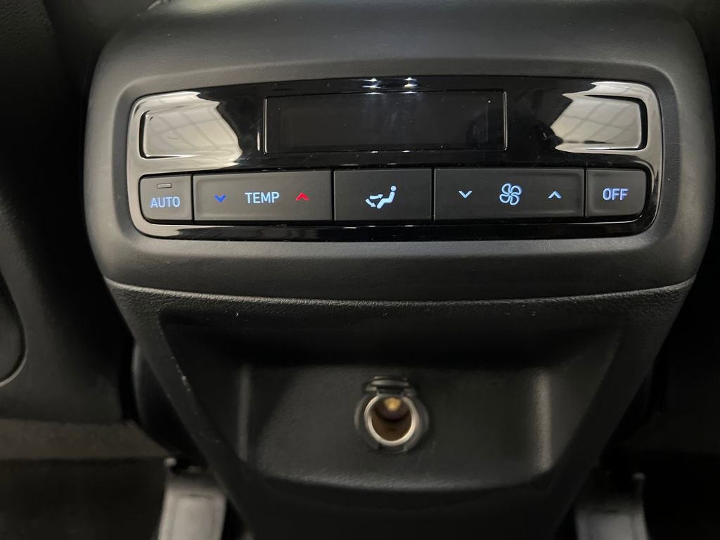 Used 2025 Hyundai Palisade SEL image 24