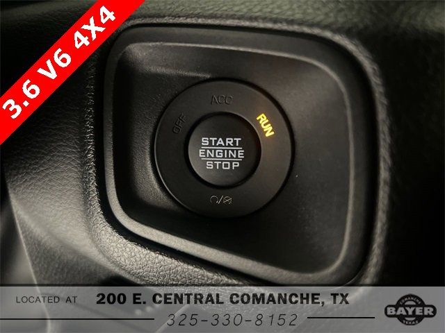 Used 2024 Jeep Wrangler Sport S image 15