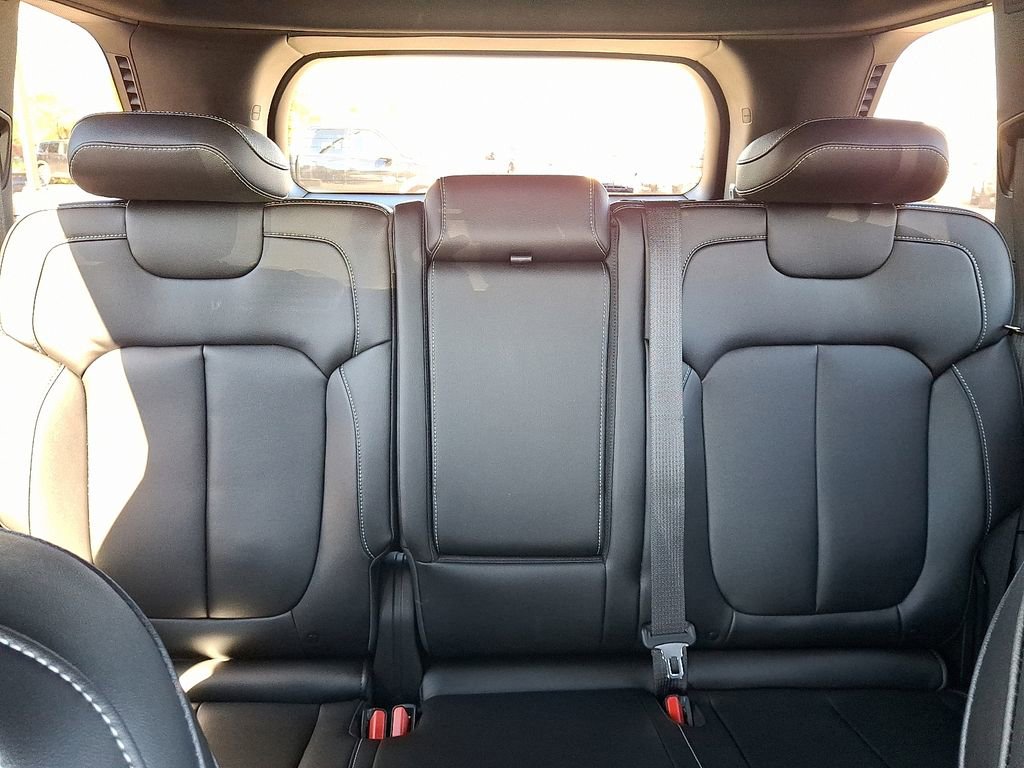 New 2025 Jeep Grand Cherokee Limited image 14