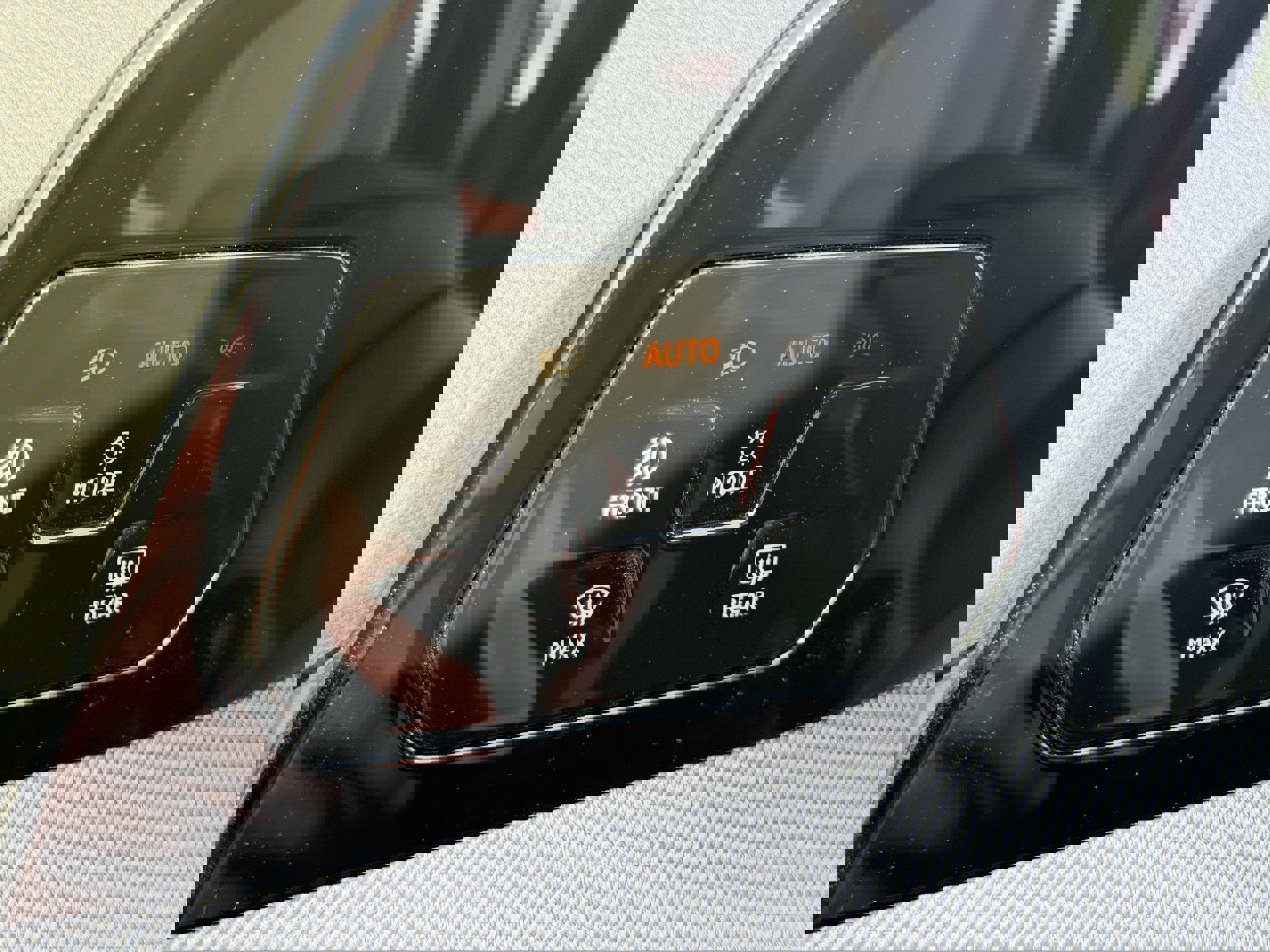 New 2026 Volkswagen GTI SE image 27