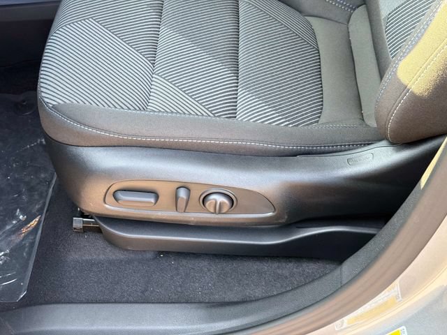 New 2027 Chevrolet Bolt LT w/ Comfort Package FWD image 20