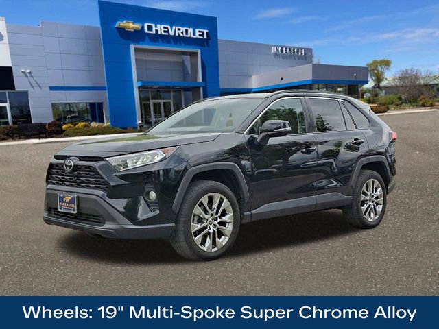 Used 2021 Toyota RAV4 XLE Premium AWD/4WD image 34