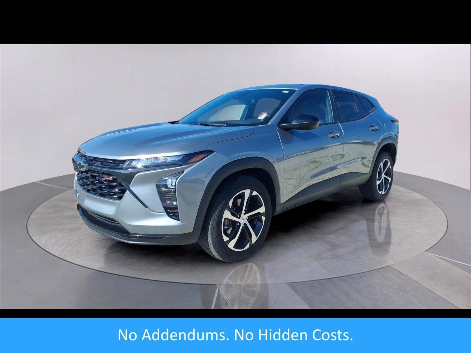 Used 2024 Chevrolet Trax RS w/ Sunroof Package FWD image 1