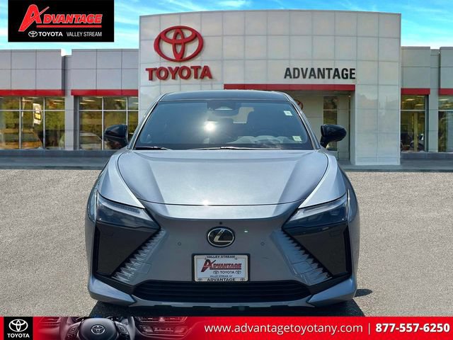 Used 2023 Lexus RZ 450e Premium w/ Accessory Package (2T) AWD/4WD image 2