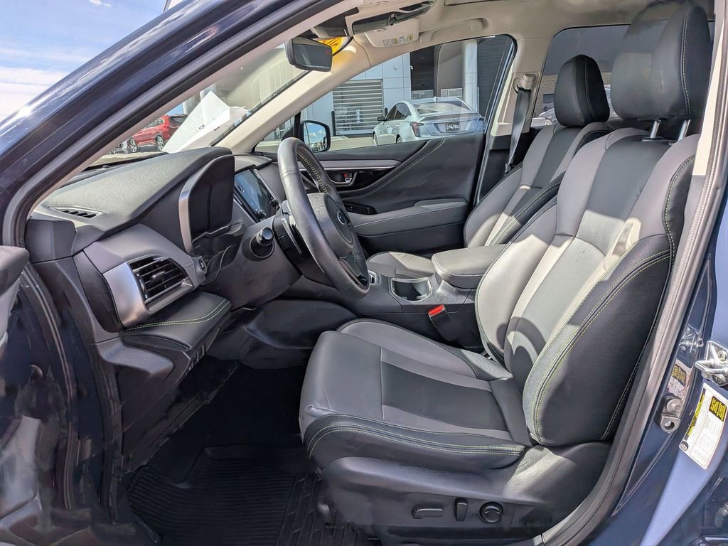 Certified 2025 Subaru Outback Onyx Edition image 16