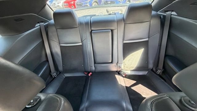 Used 2014 Dodge Challenger R/T w/ Quick Order Package 28M RWD image 15