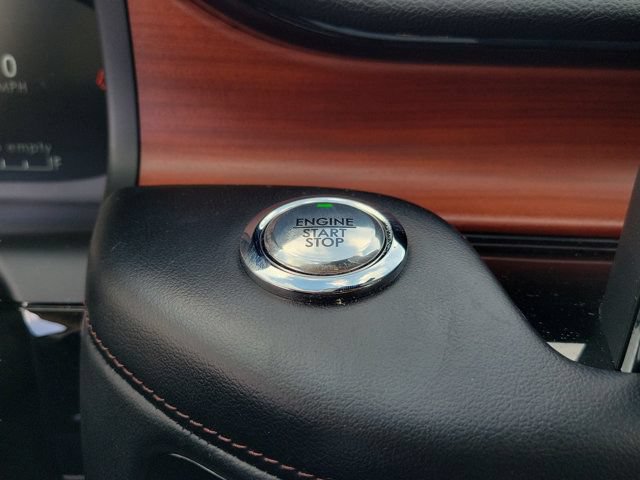 Used 2020 Lincoln Aviator Reserve w/ Equipment Group 202A AWD/4WD image 22