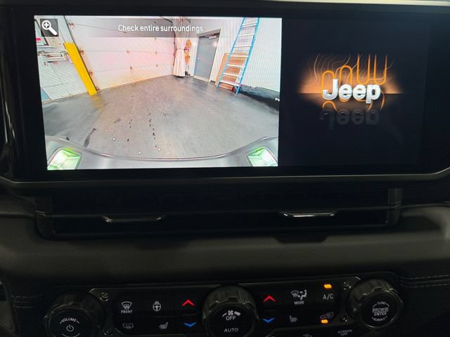 New 2026 Jeep Gladiator Sport AWD/4WD image 18