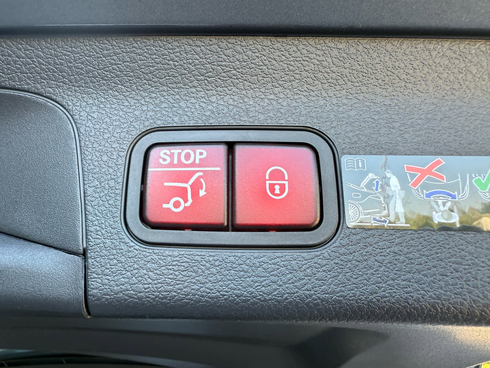 New 2026 Mercedes-Benz GLS 450 4MATIC image 39