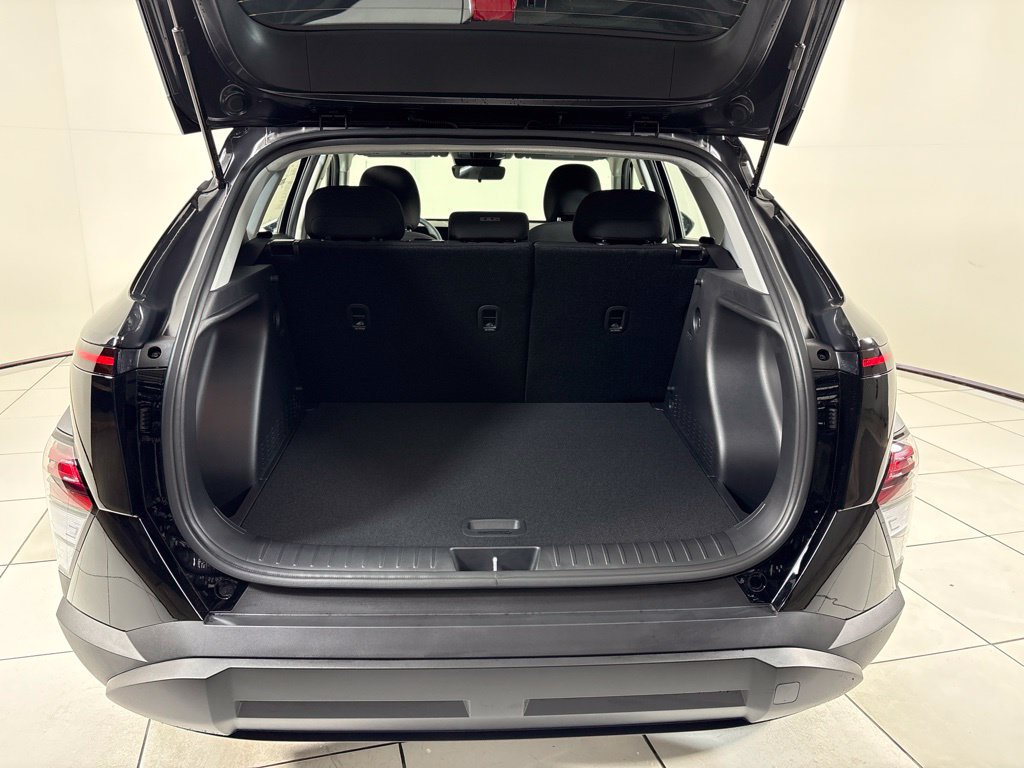 New 2027 Hyundai Kona SE FWD image 25