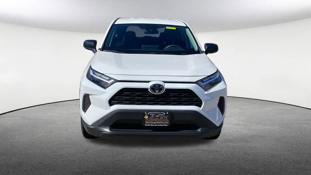 Used 2024 Toyota RAV4 LE AWD/4WD image 2
