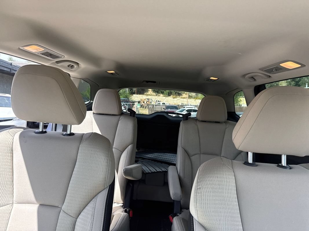 Used 2019 Subaru Ascent Premium AWD/4WD image 13