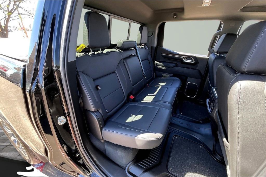 Used 2024 Chevrolet Silverado 1500 RST w/ RST All Star Premium Package image 27