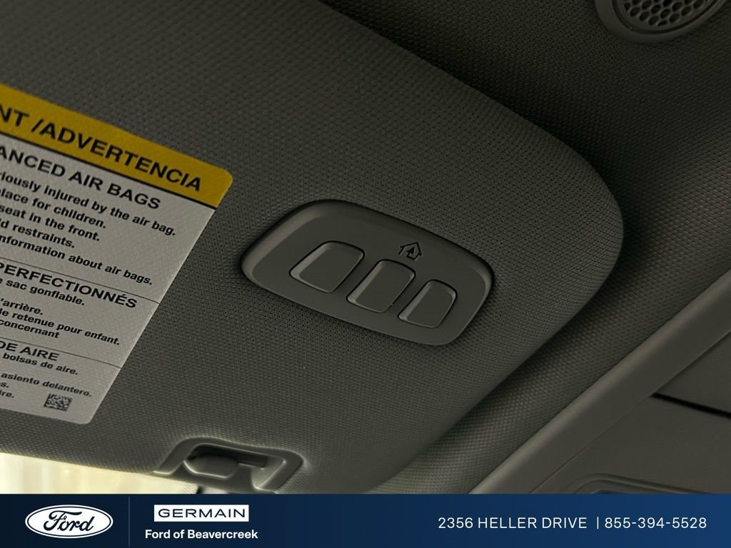 Used 2022 Ford Explorer Limited w/ Limited Technology Package image 27