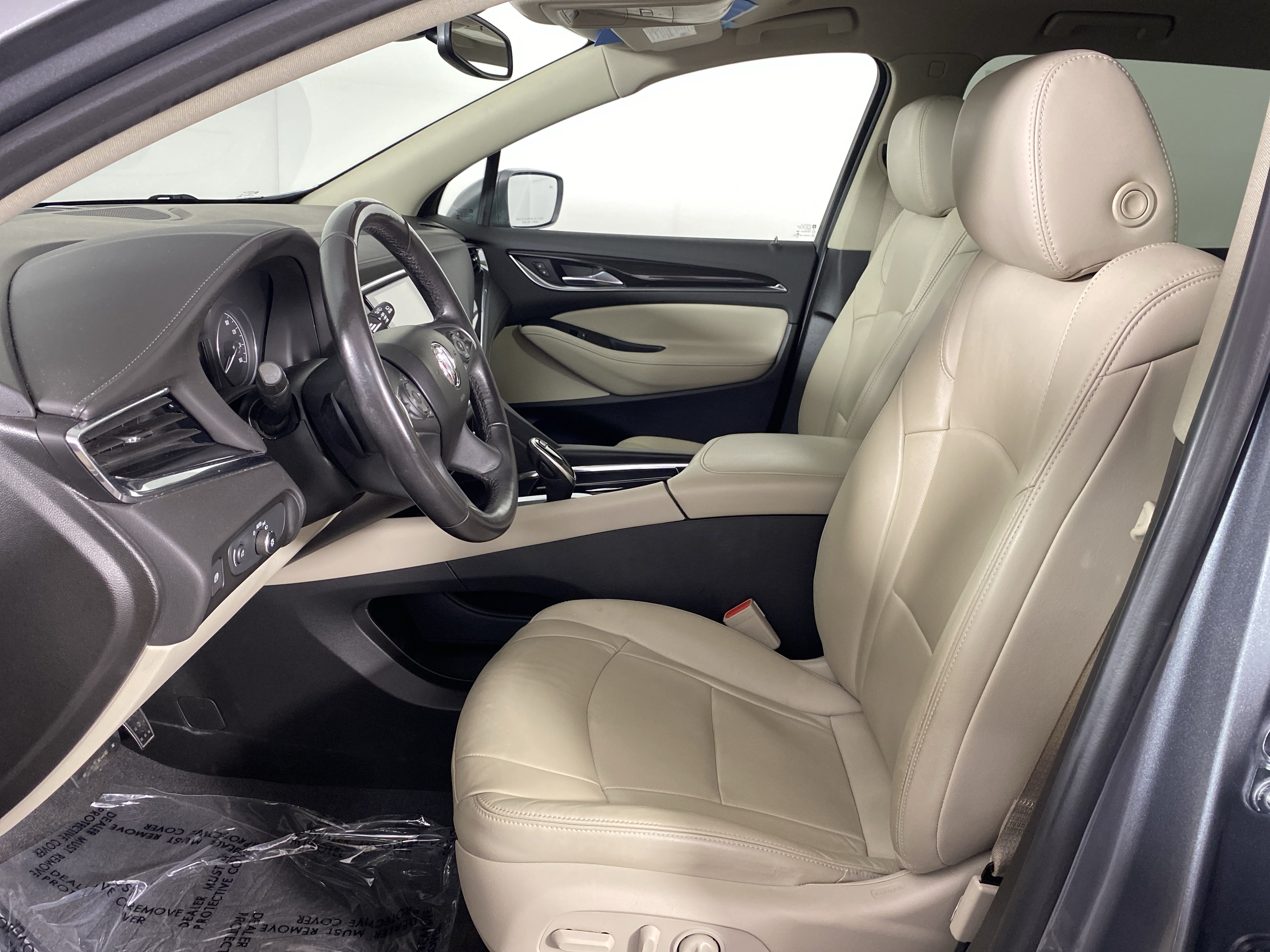Used 2020 Buick Enclave Essence AWD/4WD image 15