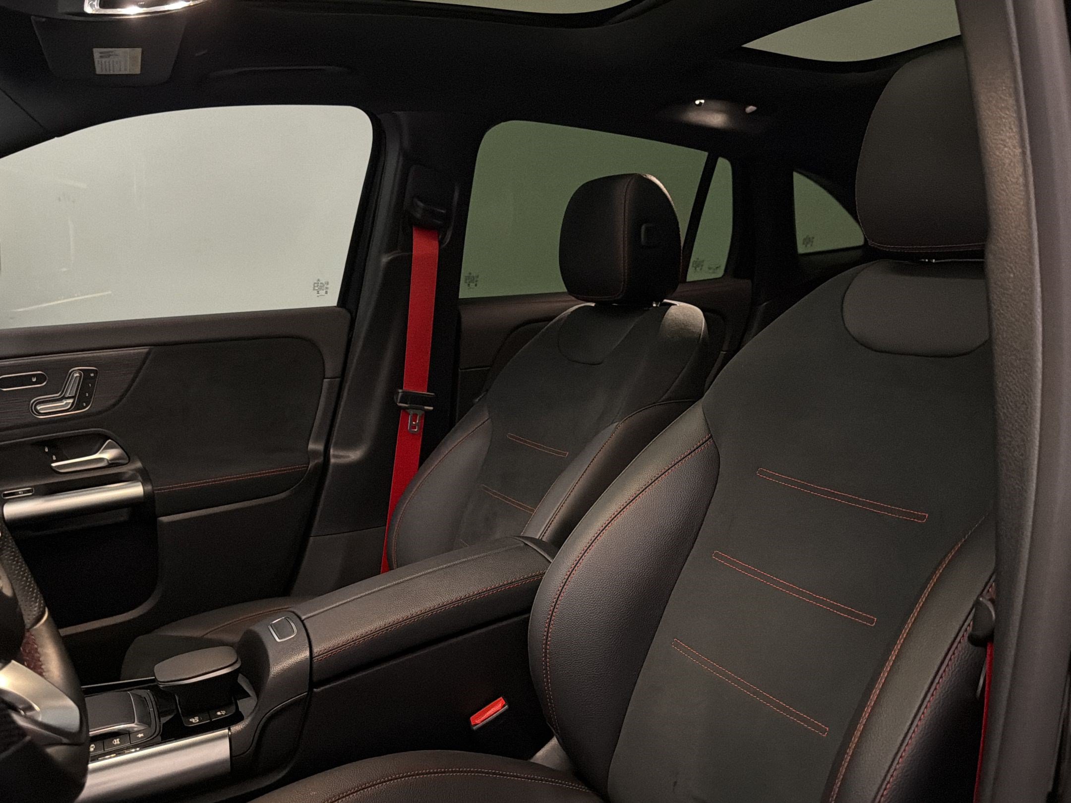 Certified 2023 Mercedes-Benz GLA 45 AMG 4MATIC image 5