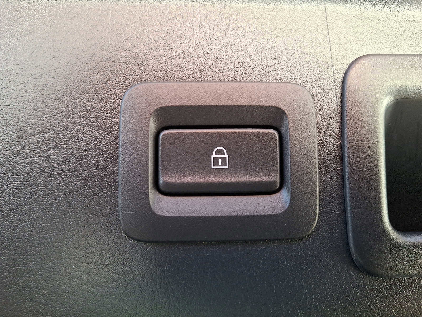 Certified 2023 MAZDA CX-30 AWD 2.5 S w/ Preferred Package image 29