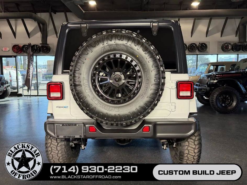 Used 2024 Jeep Wrangler Unlimited AWD/4WD image 10