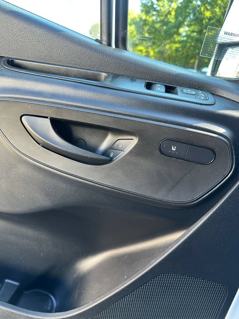 Used 2024 Mercedes-Benz Sprinter 2500 w/ Acoustic Package image 9