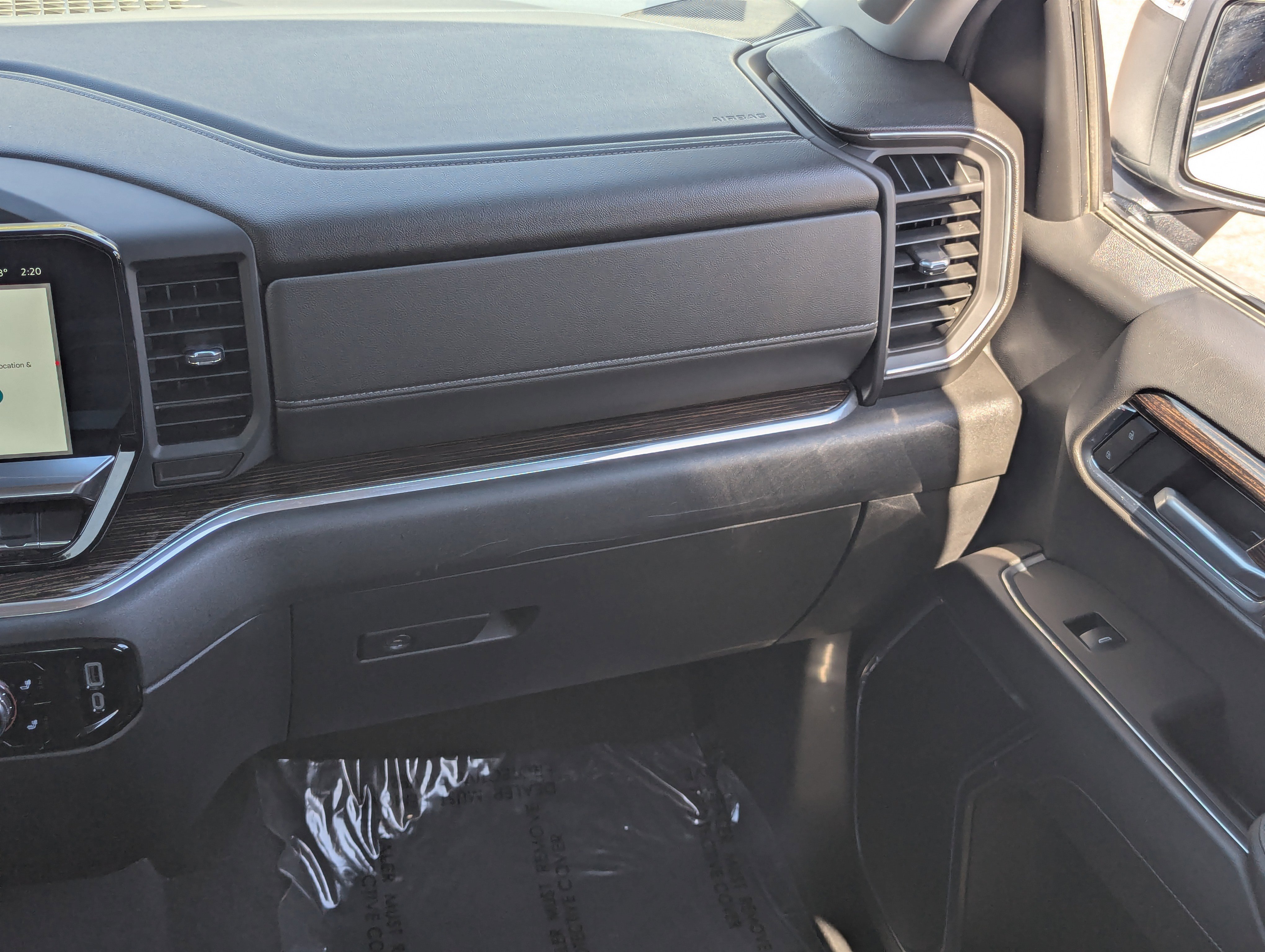 Used 2023 GMC Sierra 1500 SLE image 15