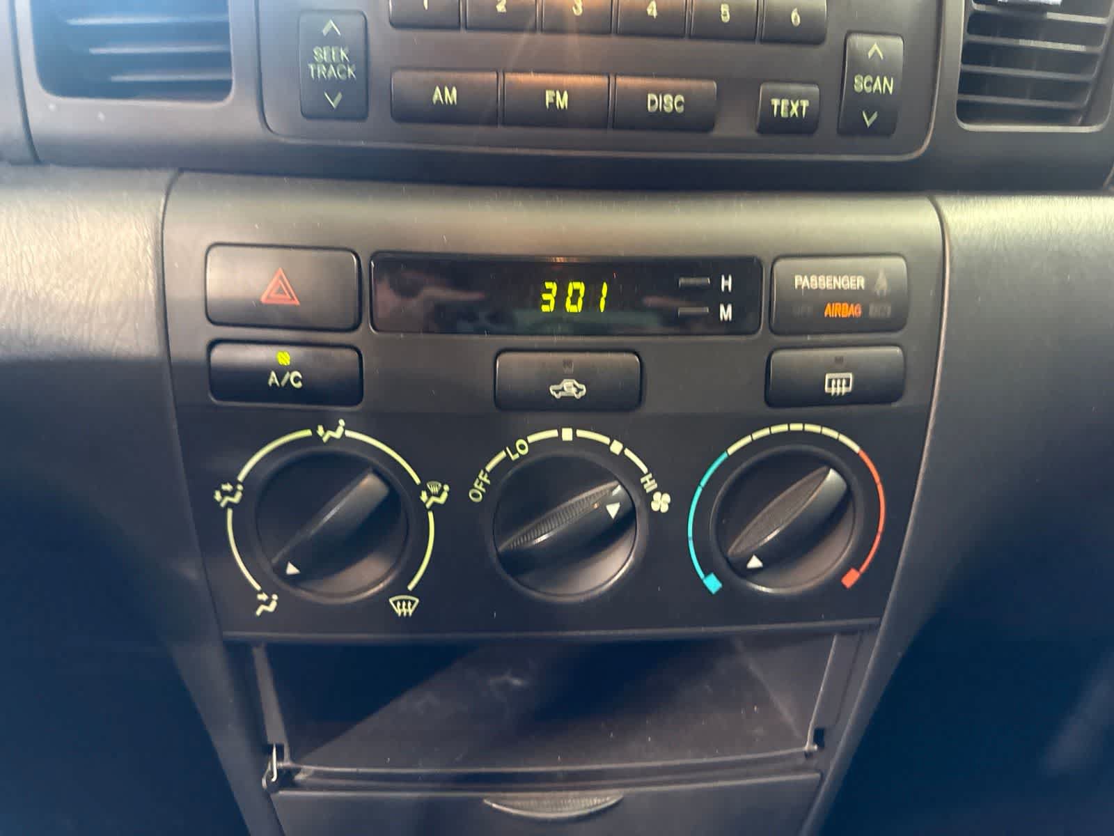 Used 2005 Toyota Corolla S FWD image 27