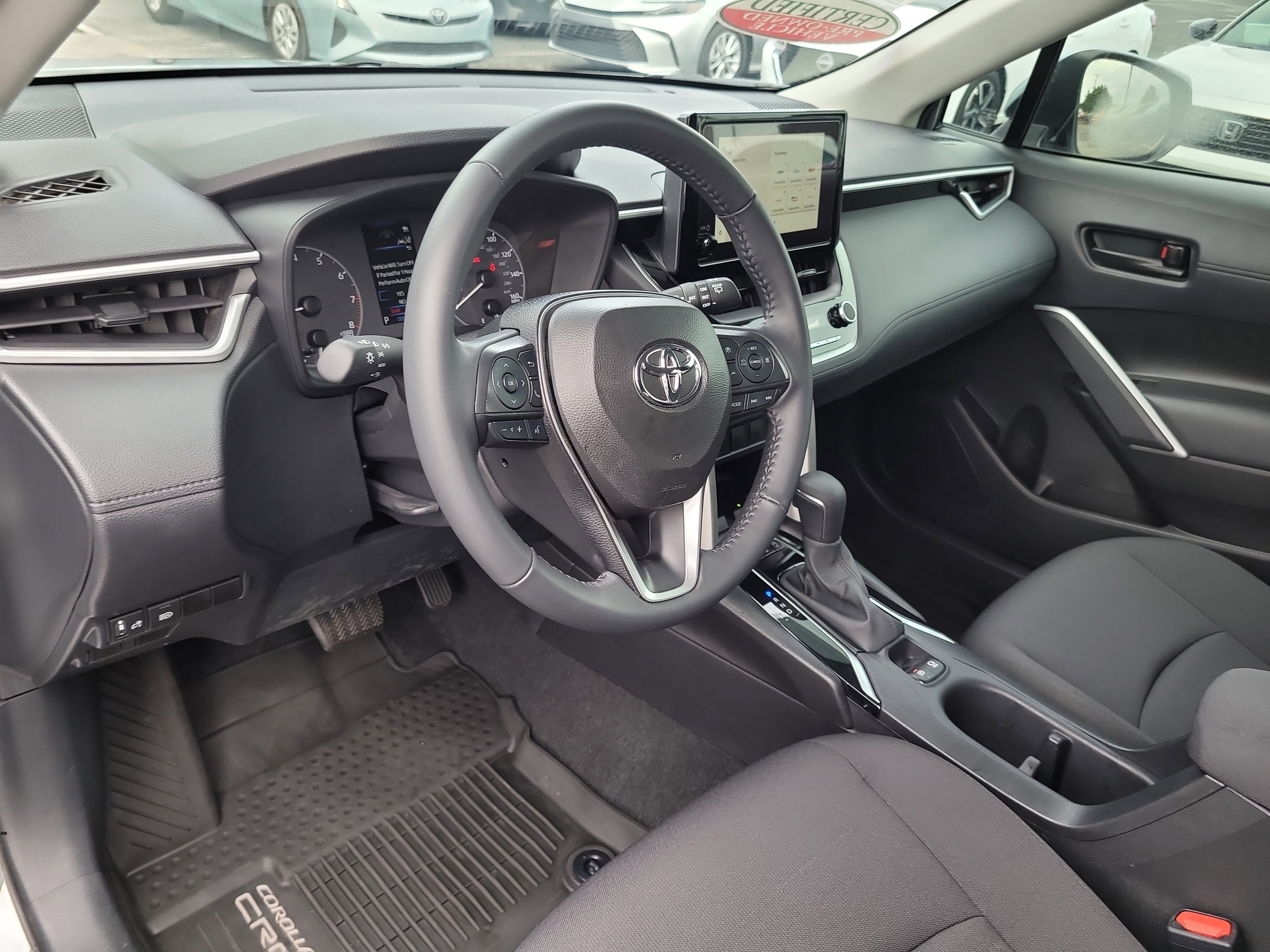 Certified 2024 Toyota Corolla Cross LE image 18