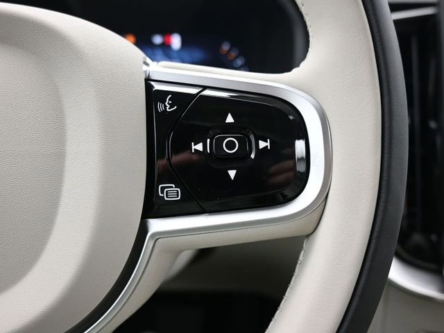 New 2026 Volvo XC90 B6 Ultra w/ Protection Package image 22