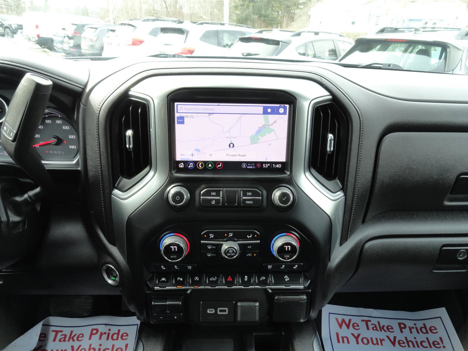 Used 2022 Chevrolet Silverado 1500 LTZ w/ LTZ Premium Package AWD/4WD image 16