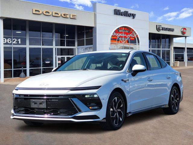 Used 2025 Hyundai Sonata SEL image 2