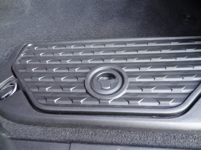 Used 2025 RAM 1500 Rebel AWD/4WD image 10