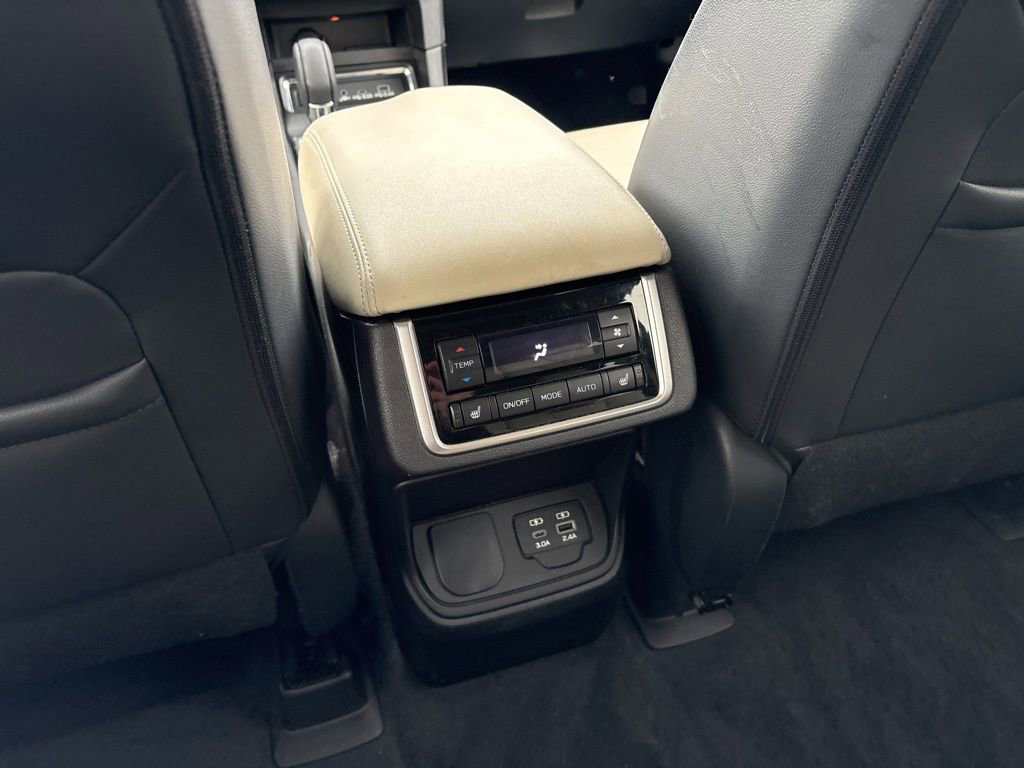 Certified 2023 Subaru Ascent Limited w/ Technology Package image 28