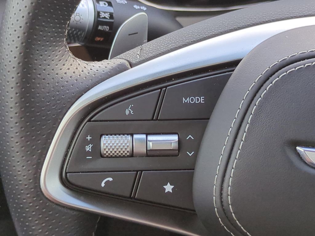 Used 2024 Genesis GV70 3.5T Sport w/ Sport Prestige Package image 28